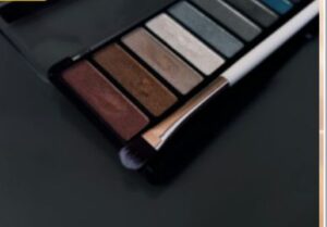 Untitled design (7) Cosmige Nude Glam Eyeshadow Palette